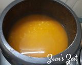 A picture of step 1 of Daal Murgh.