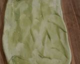 Foto langkah ke 4 dari resep Roti Gulung Matcha Chocochips.