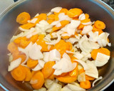 Foto del paso 1 de la receta: Repollo Salteado con ternera