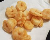 รูปขั้นตอนการทำที่ 2 ของ กุ้งทอดซอสไข่เค็ม