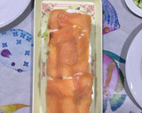 Foto del paso 1 de la receta: Sándwich 🥪 vegetal con salmón ahumado 🐟