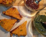 A picture of step 12 of Stuffed Bread Pakodas.