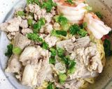 Hình bước làm 3 của món Mì Trứng Sườn Tôm Thịt