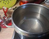 Cukkinis tészta saláta (rántott hús kockával) recept fázis 1 fotója