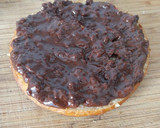 Foto del paso 12 de la receta: Coca brioche de crema de café con ganache de chocolate negro y naranja