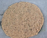 Foto del paso 3 de la receta: Pizza fit sin hidratos base quinoa