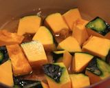 A picture of step 1 of Itoko-ni Pumpkin and Azuki bean.