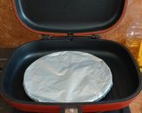 Foto langkah ke 2 dari resep Roti Panggang Isi Keju Topping Ala 'Roti Boy'.