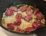 Foto del paso 2 de la receta Ternera guisada con champiñones y zanahorias