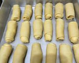 Foto langkah ke 4 dari resep Pastel Gulung Isi Telur Mayo.