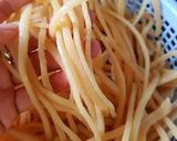 Hình bước làm 4 của món Cao lầu Hội An