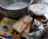 Foto langkah ke 1 dari resep Sagu keju lumer di mulut (pakai tepung tapioka /kanji).