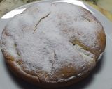 Foto del paso 4 de la receta: Torta De Yogurt Y Pera o Manzana Esponjosa Fácil Económica (con leche o suero de leche)