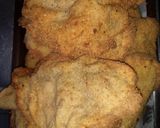 Foto del paso 4 de la receta: Milanesas crocantes con ensaladas de papas