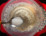 Foto del paso 2 de la receta: Pan integral crujiente con semillas