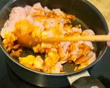 Csirkepörkölt recept fázis 2 fotója