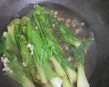 Foto langkah ke 4 dari resep Pokcoy Siram Telur Super Simple.