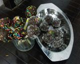 ચોકલેટ કોકોનેટ રોલ એન્ડ લોલી પોપ (Chocolate Coconut Roll And Lolipop Recipe In Gujarati) રેસીપી સ્ટેપ8ફોટો
