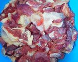 Foto del paso 3 de la receta: Carne magra seca de cordero en salazón secada al sol
