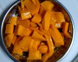 A picture of step 1 of Mango cream.
