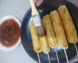 Foto langkah ke 5 dari resep Sosis Kentang Bakar Saus Lada Hitam.