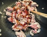 รูปขั้นตอนการทำที่ 1 ของ ผักกาดแก้วกับหมูผัดซอสหอยนางรม レタスと豚肉のオイスター炒め