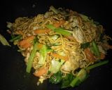 Foto langkah ke 5 dari resep Mie Oriental.