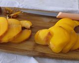 Foto del paso 1 de la receta: Carpaccio Templado de Nectarina Caramelizada con Pavo Glaseado a la Sartén