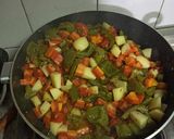 A picture of step 14 of Dry Mixed Vegetable.