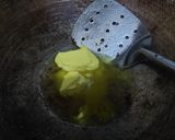 Foto langkah ke 3 dari resep Ayam Kecap Mentega Favorit.