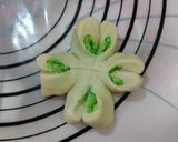 Foto langkah ke 4 dari resep Roti isi kacang hijau.