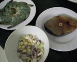 Hình bước làm 2 của món Cháo cá thu và tôm