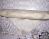 A picture of step 4 of Cream potato roll.