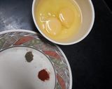 A picture of step 3 of Egg veggi roll.