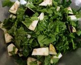 A picture of step 2 of Palak Baingan ki Sabji.