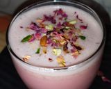 A picture of step 4 of Rose Thandai.