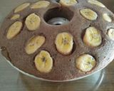 Foto langkah ke 5 dari resep Bolu kukus pisang coklat.