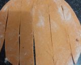 A picture of step 4 of Diet Mat paratha.