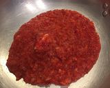 Foto del passaggio 2 della ricetta Pappardelle al sugo di fragole