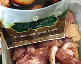 Hình bước làm 1 của món Trứng Thịt Kho Ngũ Vị
