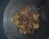 Foto langkah ke 5 dari resep Tumis Tahu Telur Dadar.