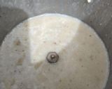 A picture of step 3 of Protein rich Almond banana shake.