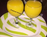 A picture of step 2 of Mango drink.