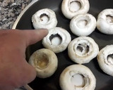 Foto del paso 5 de la receta: Champiñones rellenos con gambas