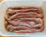Foto del paso 2 de la receta: Bistec de res marinado
