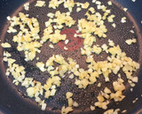 Foto del paso 3 de la receta: Triángulitos de pollo y espinacas