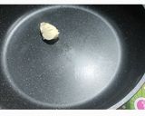A picture of step 1 of Cheesy Macronies.