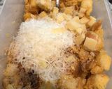 Foto del passaggio 1 della ricetta Gnocchi de pan di famiglia