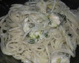 Foto del paso 4 de la receta: Fideos con salsa de pechuga y puerros ! Riquísima🍲🍝