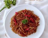 Foto langkah ke 5 dari resep Tumis Kecap Pepaya Serut.